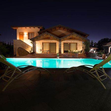 B&B A Casa Di Zia Luisa Venticano ภายนอก รูปภาพ
