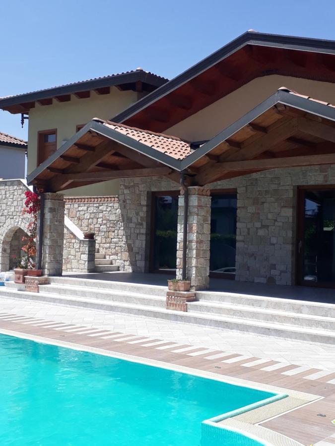 B&B A Casa Di Zia Luisa Venticano ภายนอก รูปภาพ