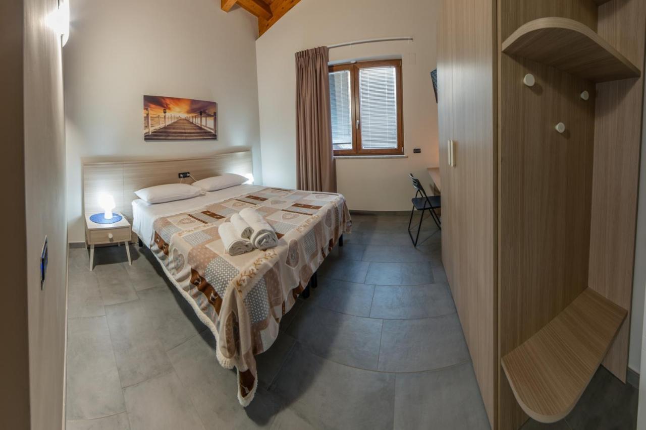 B&B A Casa Di Zia Luisa Venticano ภายนอก รูปภาพ